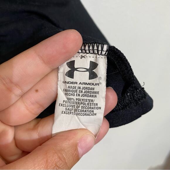 Under Armour Black Tech V-Neck Short Sleeve T-Shirt Sz XL - Picture 7 of 12